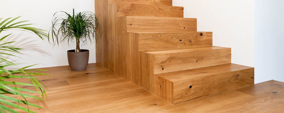 Holz treppen